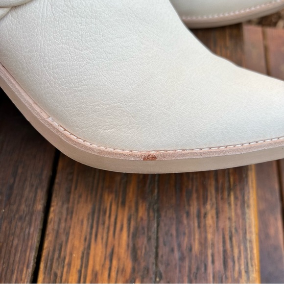 DOLCE VITA SERLA IVORY NUBUCK BRAIDED HEELED MULES SIZE 9.5 - Picture 6 of 15